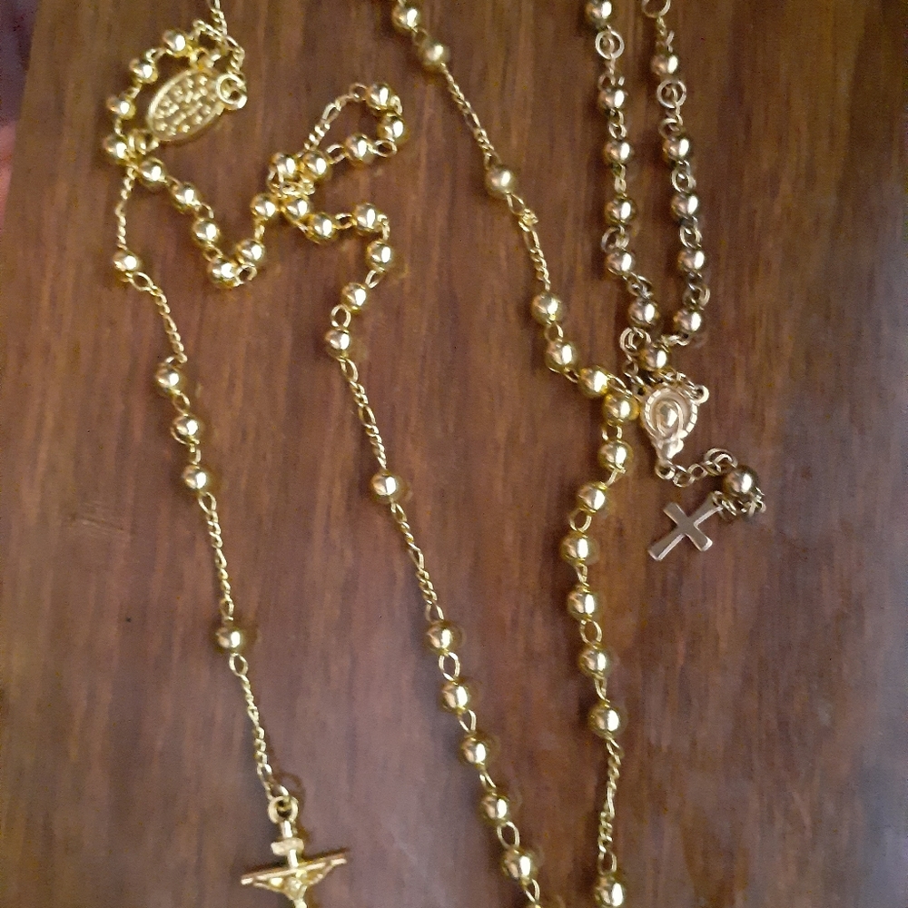 Necklace matching bracelet